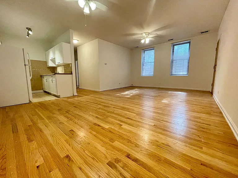 1481 W Huron St #1 — Photo 1