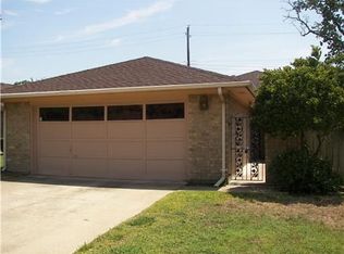 2908 Braeburn St, Bryan, TX 77802