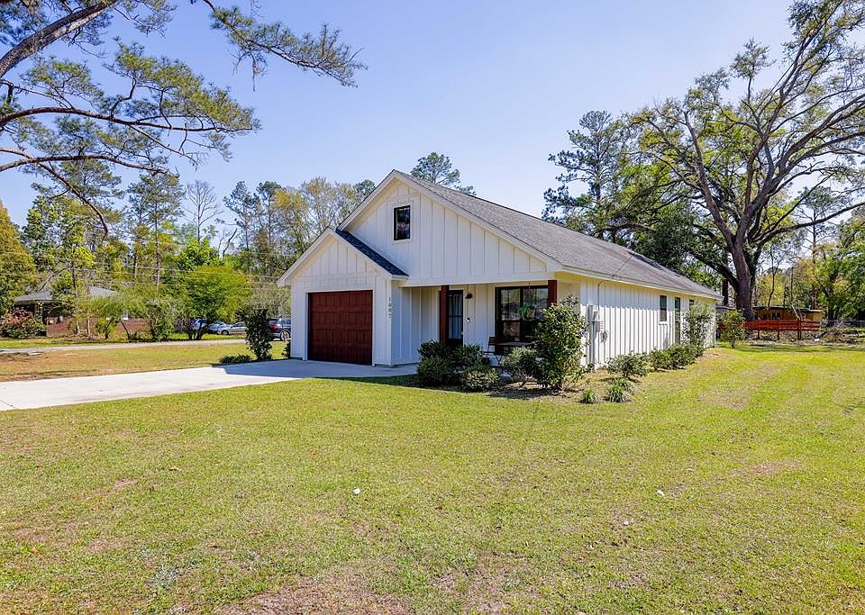 1st image of 1007 Pineview Dr