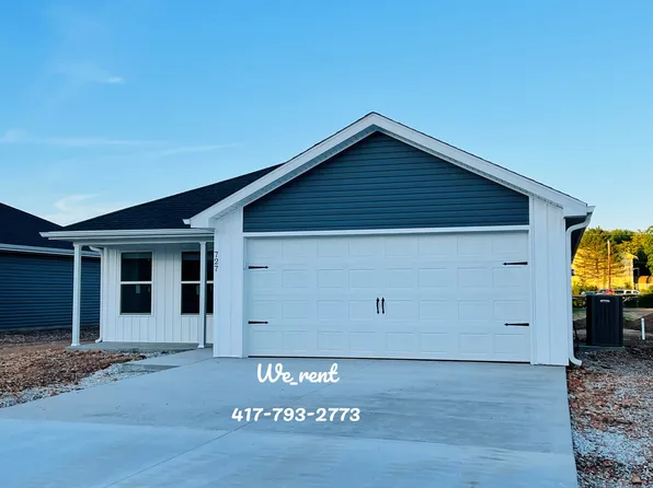 727 S McConnell Ave, Joplin, MO 64801