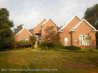 6413 Ridgepond Pl, East Lansing, MI 48823