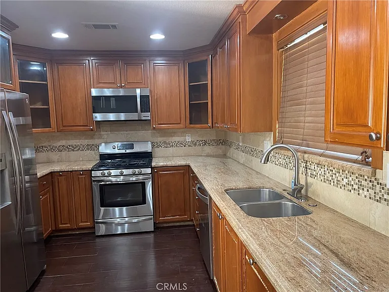 2307 Cordero Ave — Photo 11