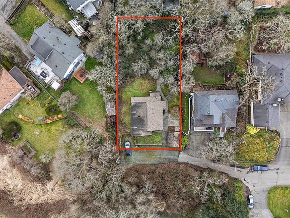 2nd image of 1085 Primrose Rd