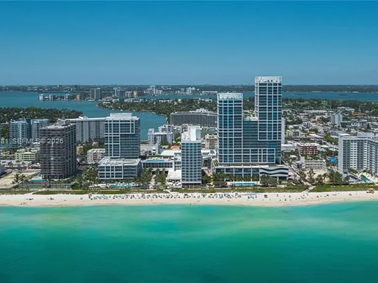 6801 Collins Ave #612 — Photo 32