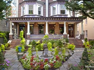 1822 Biltmore St NW APT A, Washington, DC 20009