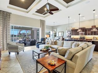 9750 Nickel Ridge Cir, Naples, FL 34120