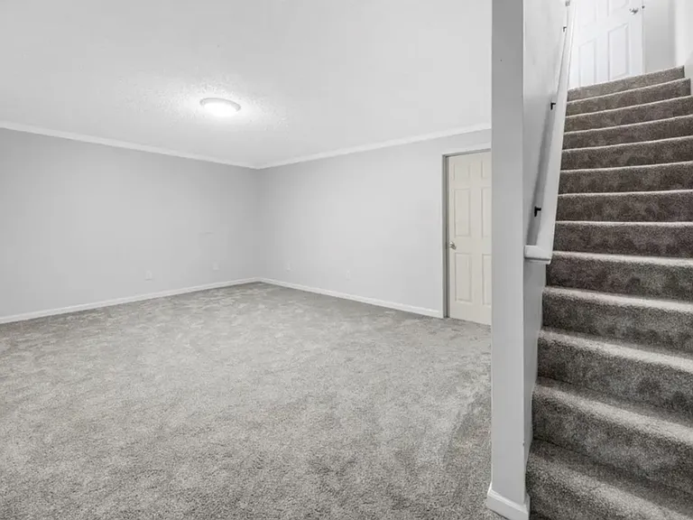 2904 San Souci Dr — Photo 9