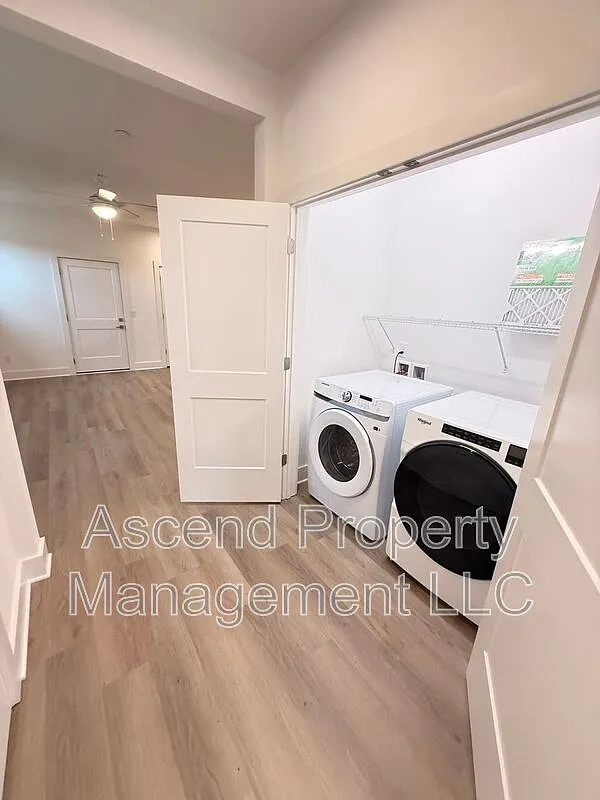 4 bed, 3.5 bath, $2,625 — Photo 4