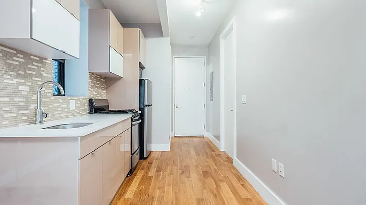 Rented by Brooklyn Group | media 25
