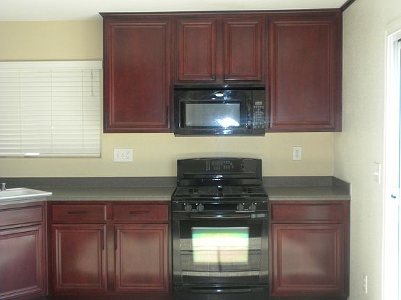 4th image of 517 Warminster Ave