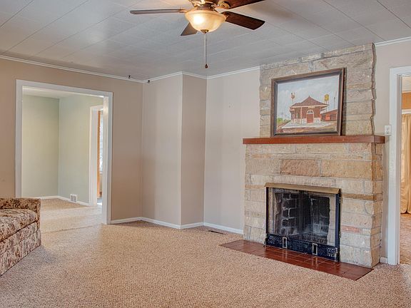 2nd image of 1585 S M 52 Rd