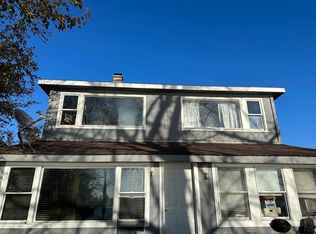 33826 N Lake Shore Dr, Grayslake, IL