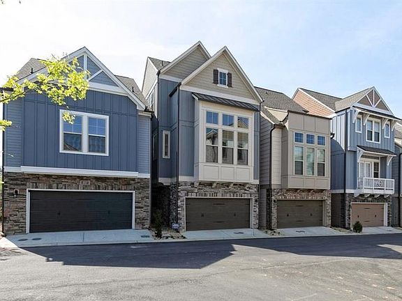 4th image of 1021 Kirkland Cir