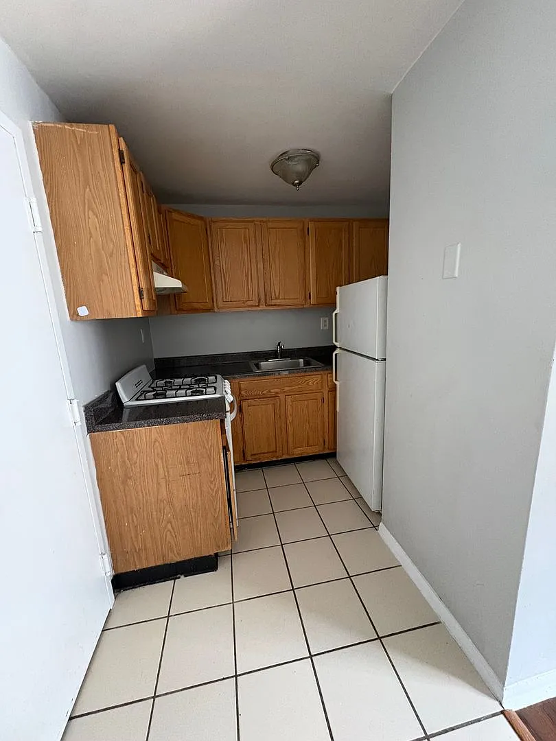 16th Garden LLC — Photo 4