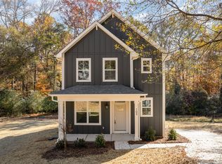 105 Mauney St, Mount Holly, NC 28120