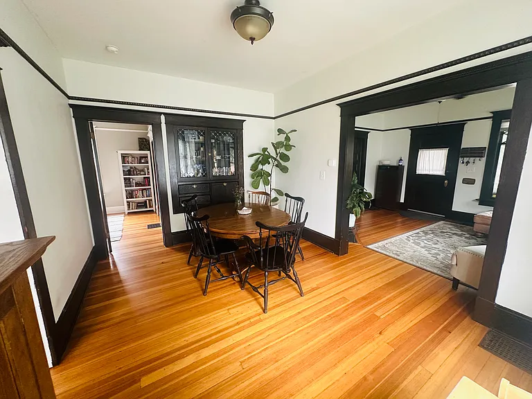 1112 Palmer Park Blvd — Photo 8