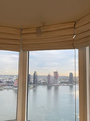 Rented by R New York | media 30