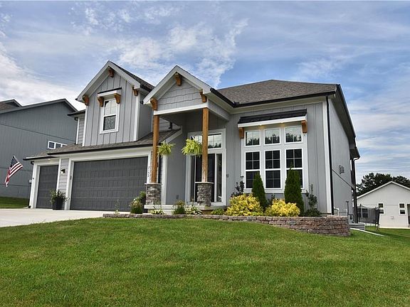 4th image of 2152 Hay Market Ct
