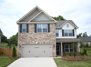 2908 Flat Rock Dr, Winston Salem, NC 27127
