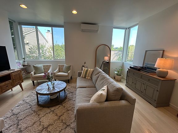 Second Floor Living Area