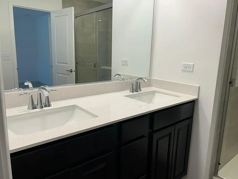 560 Wolverine Dr — Photo 23