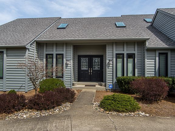 3rd image of 4790 Chapelridge Dr