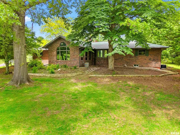 23707 N Wee Ma Tuk Rd, Cuba, IL 61427
