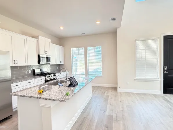 4526 Cinema St #4526, Plano, TX 75024