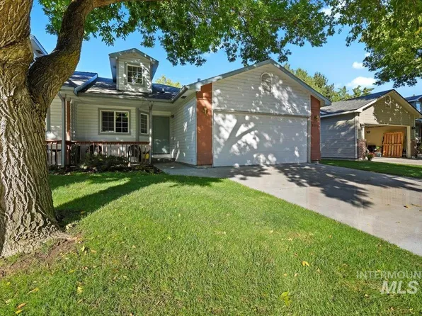 3289 N Dove Pl, Boise, ID 83704
