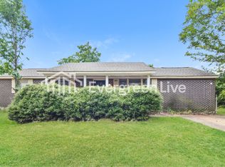 203 Juniper Ct, Prattville, AL 36067