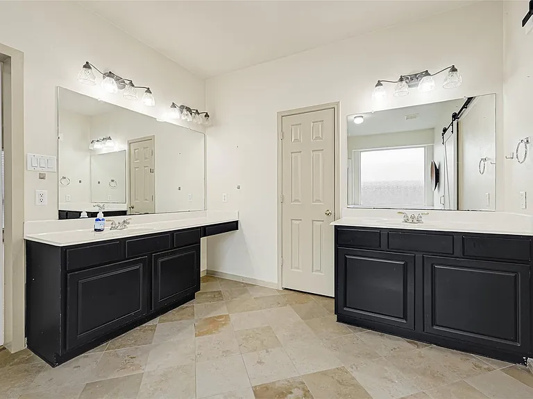 13911 Blue Vista Dr — Photo 13