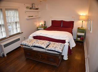 1208 Hull Ter APT 2, Evanston, IL 60202