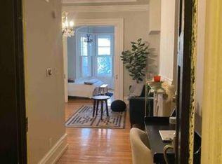 1625 Spruce St APT 2R, Philadelphia, PA 19103