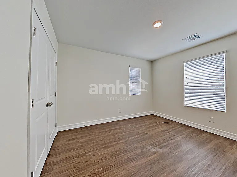10474 Marias St — Photo 13