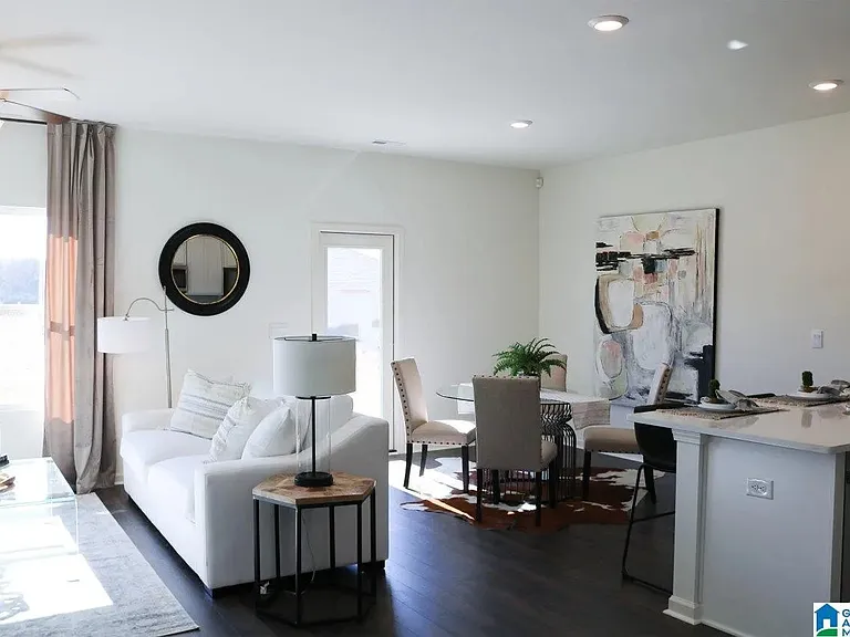 5688 Post Oak Trl — Photo 7
