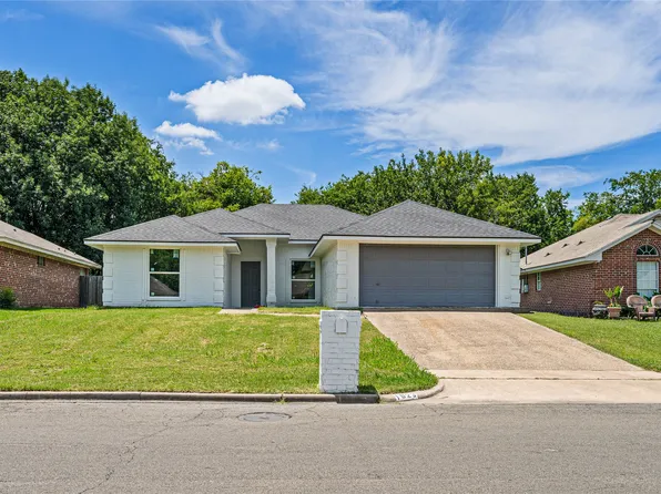 1923 Ramada Dr, Woodway, TX 76712