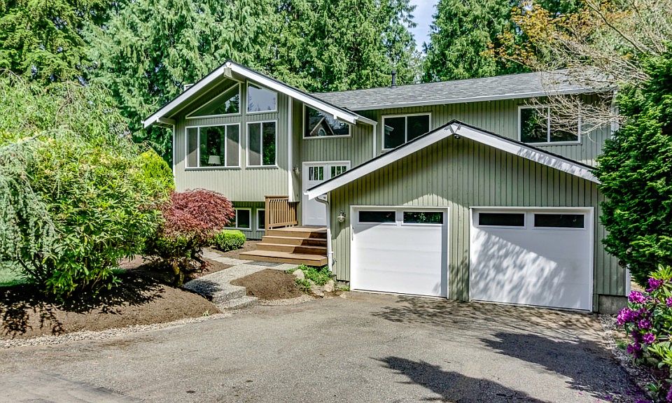 1st image of 12420 NE 70th Ct