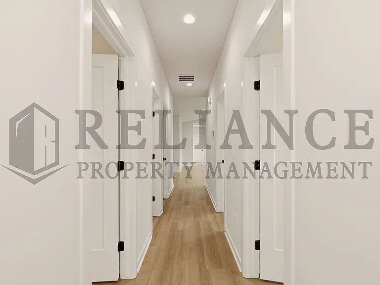 202 N Gowen St — Photo 11