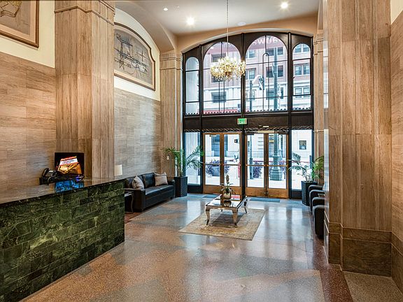 2nd image of 939 S Broadway #1032