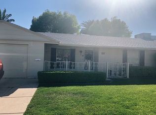 10305 W Kingswood Cir, Sun City, AZ 85351