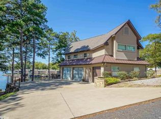 100 Horseshoe St, Hot Springs National Park, AR 71913