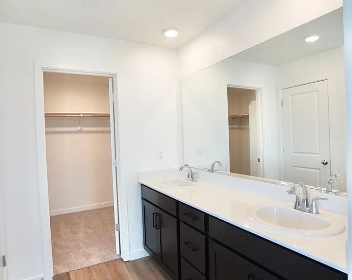 1788 Eiffel St — Photo 19