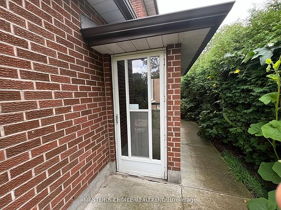 3rd image of 48 Cherry Hills Rd