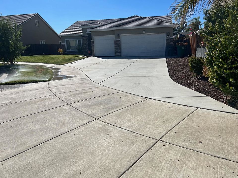 1st image of 1535 Magnolia Ct