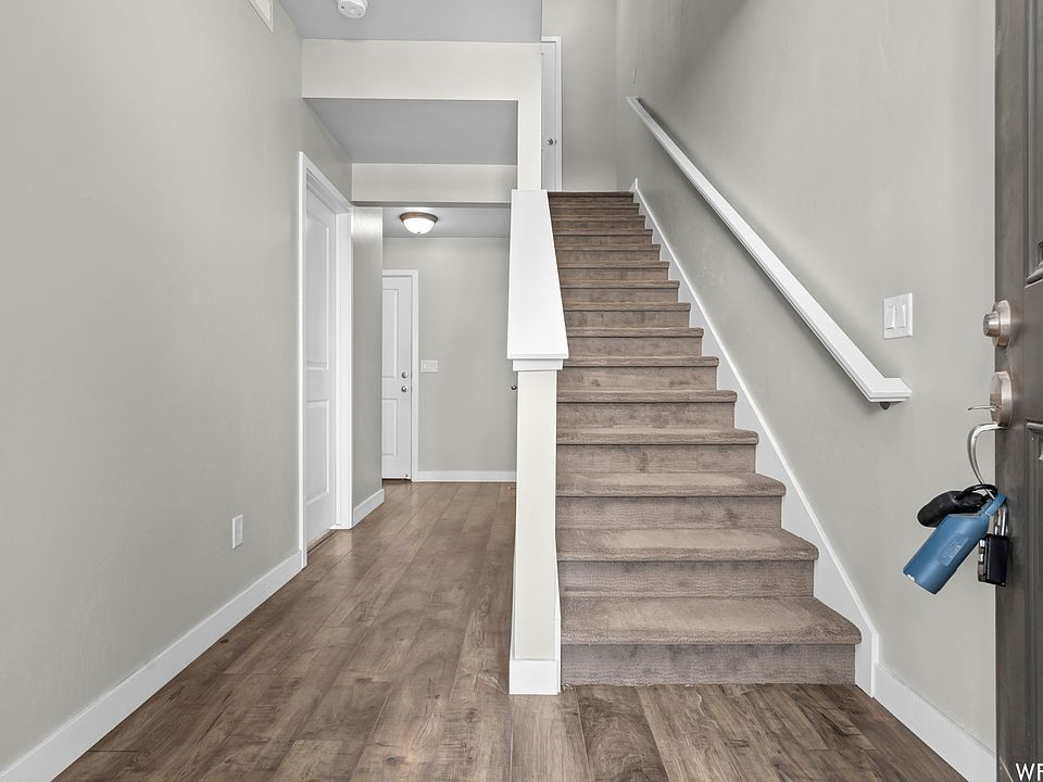 1044 W Painted Horse Ln, Bluffdale, UT 84065 MLS 1880877 Zillow