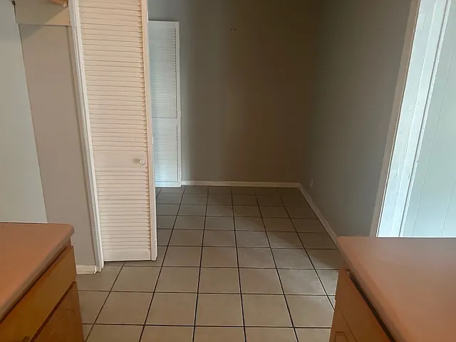 2129 Balfour St — Photo 11