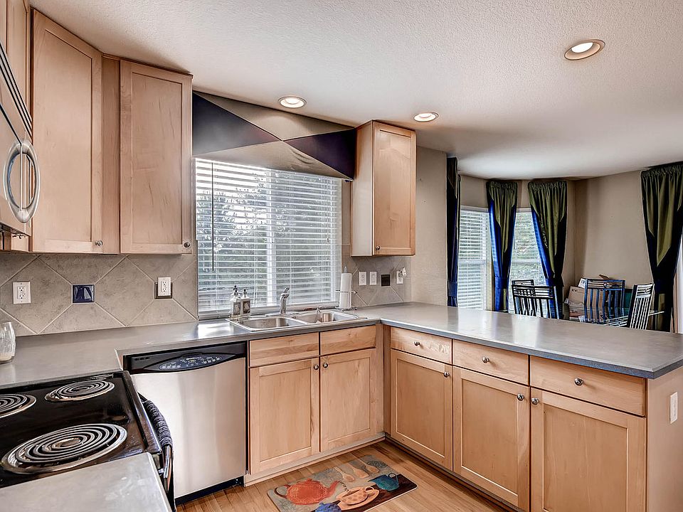 1st image of 16053 E 105th Ct