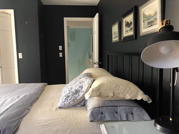 3rd image of 4705 Woodfield Dr #1