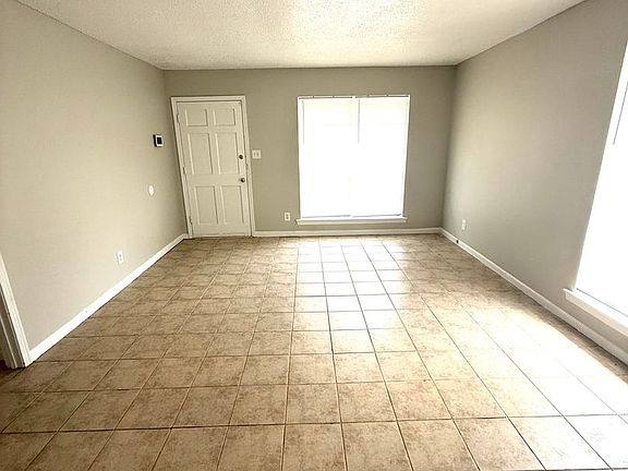2nd image of 6040 Eric Ln