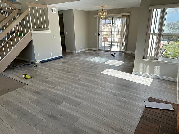 3rd image of 3422 Priscilla Dr